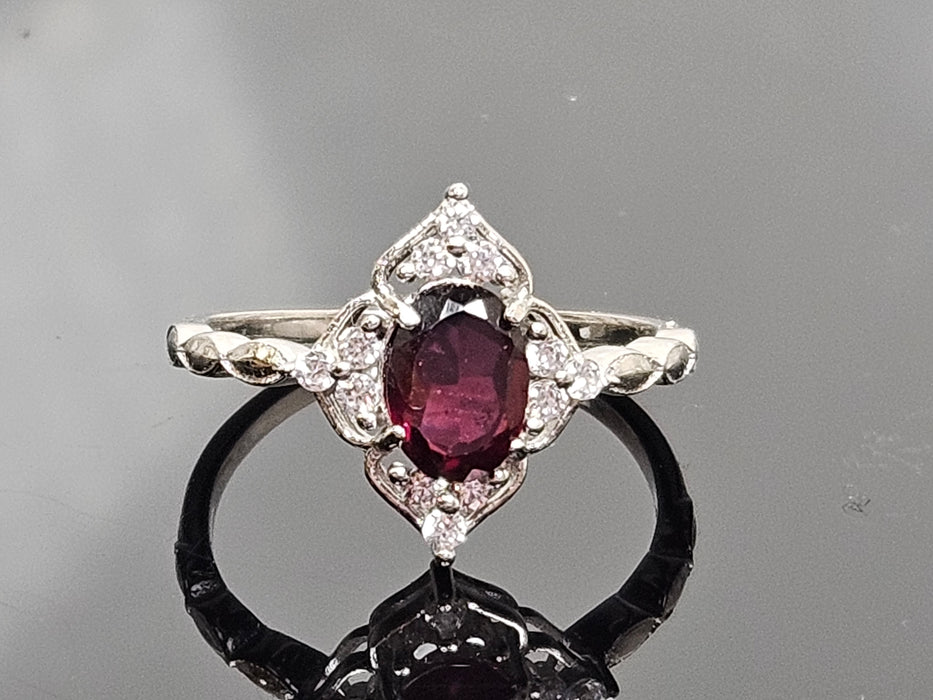 Deep Rose Garnet (Size 6.5)