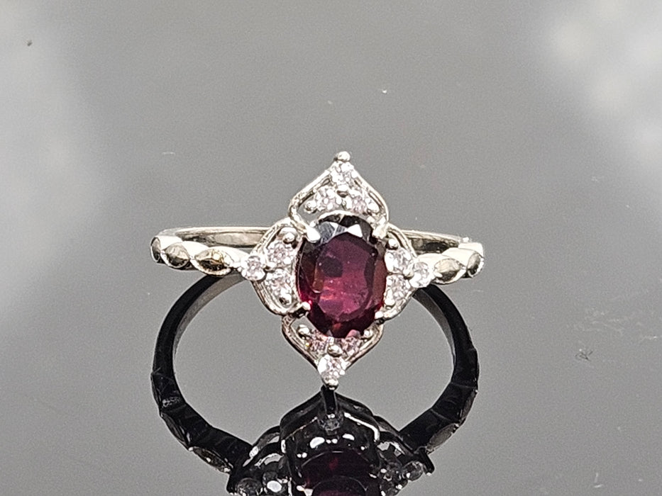 Deep Rose Garnet (Size 6.5)