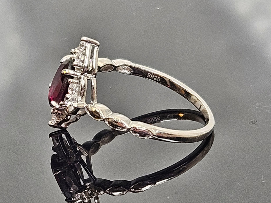 Deep Rose Garnet (Size 6.5)