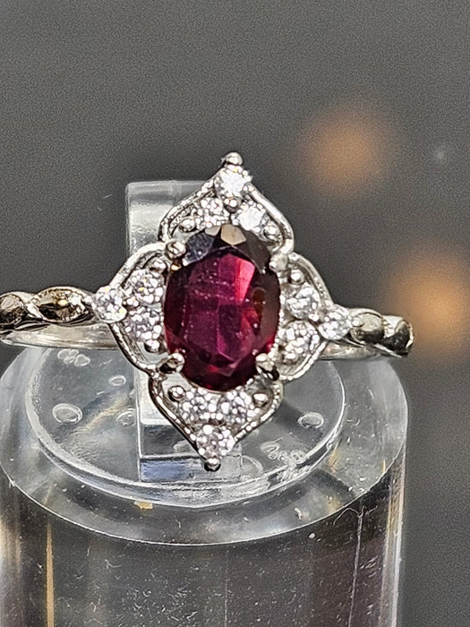 Deep Rose Garnet (Size 6.5)