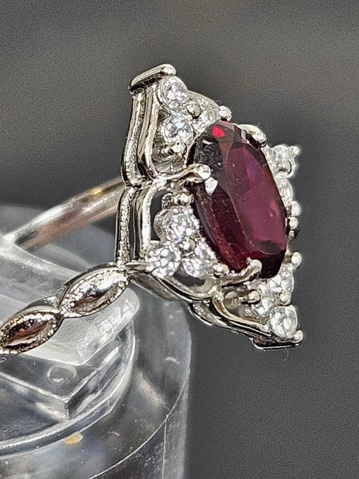 Deep Rose Garnet (Size 6.5)